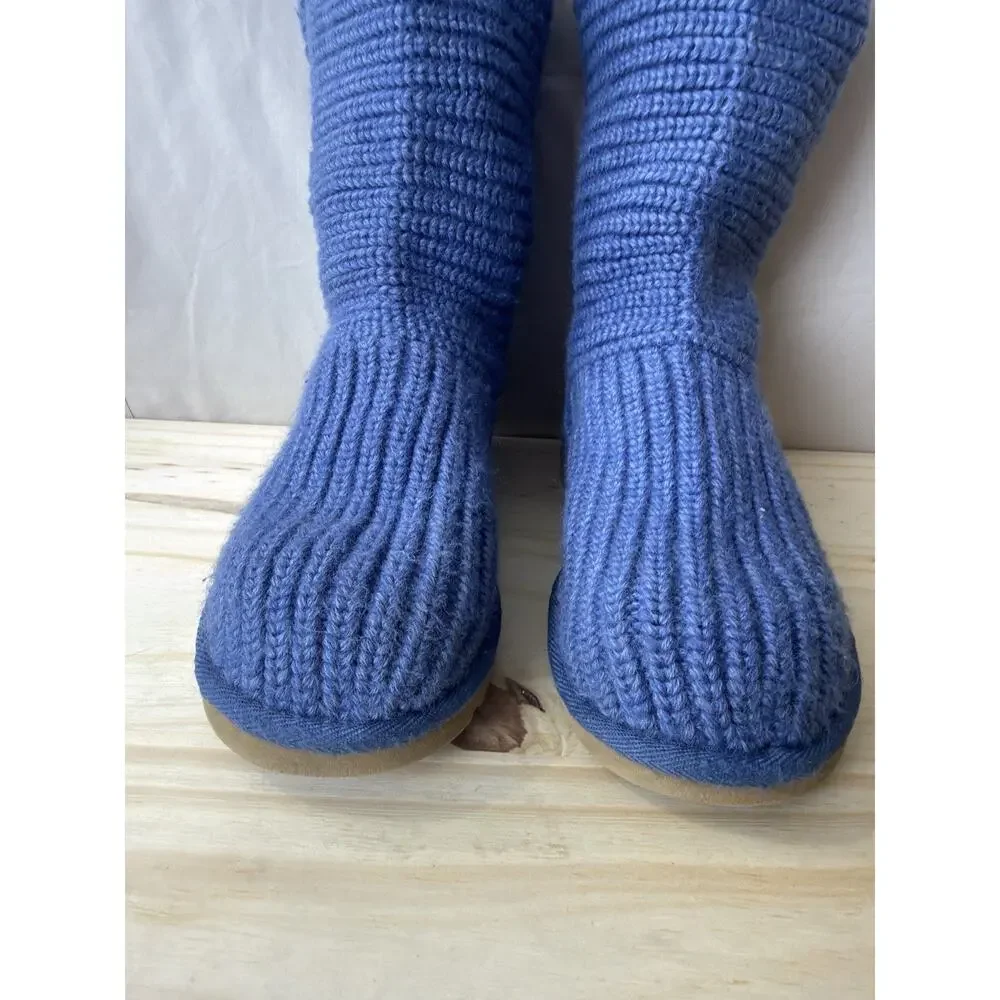 UGG Classic Cardy Mid Calf Knit Crochet Boots women’s Size 6 Sheepskin Footbed